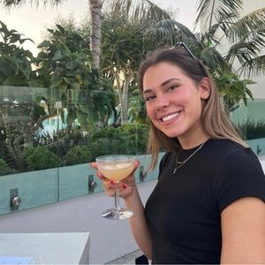 Meet your Posher, Gabrielle